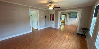 Adorable 2 Bedroom One Bathroom Home Close to Downtown Grass Valley and Shopping Gallery 6