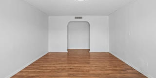1664 E DEL RIO Drive 1664 E DEL RIO Drive Gallery 7