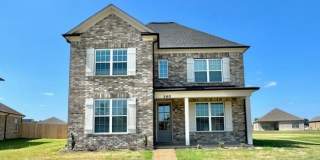 390 Azalea Drive Gallery 1