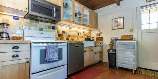 Temporary, Furnished Rental! Gallery 1