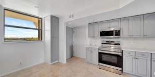 117 Lake Emerald Dr Gallery 9