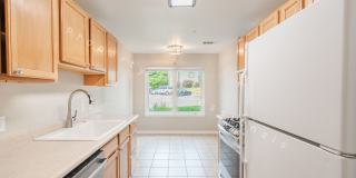 Condo for Rent in New Castle Gallery 6