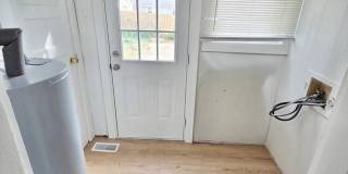 ***RENT READY~4 Bed RENOVATED 2 story house/w/ downstairs bedroom/Granite countertops Gallery 28