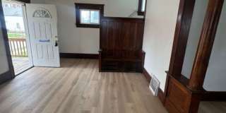 4 bed 1 bath house Gallery 7