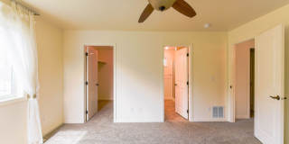 Beautiful 3 bed/2.5 bath single family home w/attached 2 car garage Gallery 39
