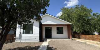 105 Forrest Gallery 2