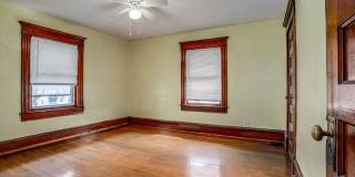 **For Lease: 908 E 31st St – Spacious 5‑Bedroom Historic Home in Central Kansas City** Gallery 28