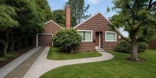 FREE FIRST MONTH'S RENT!!! Super Clean 2 Bed, 1 Bath House Close to OSU Campus! Gallery 1