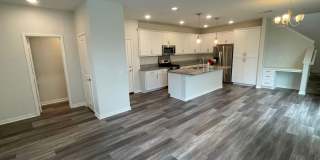 Luxury 4 Bedroom 3 Bathroom Home in a Gated Community in Murrieta! Luxury 4 Bedroom 3 Bathroom Home in a Gated Community in Murrieta! Gallery 3