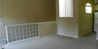 Beautiful UTC Townhome at the Renaissance Capri, with Loft, Fireplace, Garage & Resort Amenities Gallery 12