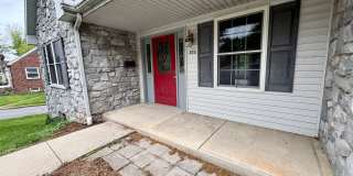 3 Bedroom 2.5 Bathroom Home Available in Elizabethtown! Gallery 3