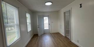 Your perfect 4-bed / 2-beth home in Elizabethton awaits! $2400 Gallery 22