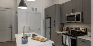 The Everly at Rouzan Gallery 1