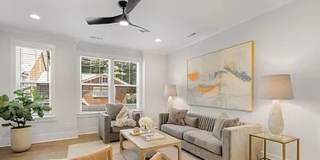 COMING SOON |3 BR/4.5B Newly Renovated Townhome | • 1-car garage |Loft Bonus Room w/Rooftop terrace| In Dilworth! Gallery 8