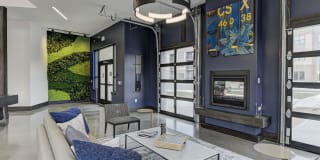 Pullman Pointe Gallery 11