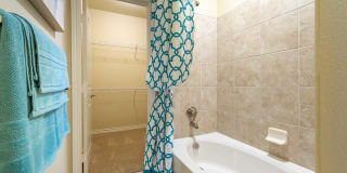 55+ Senior Living Community - Bell Tower Reserve Gallery 23