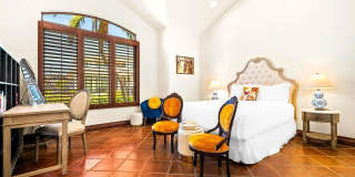 5204 Chelsea Gallery 56