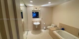 6471 Bay Club Dr Gallery 13