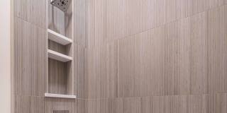 113 Harbor Point Gallery 14