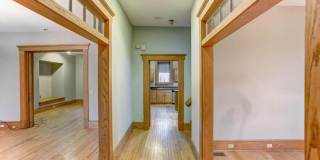 Stunning Short North Single Family House! Gallery 32