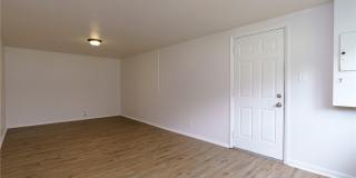9081 Royalton Road Gallery 26