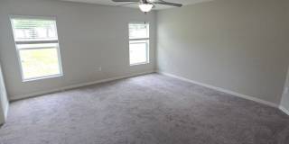 4 bed 2 bath home Gallery 9