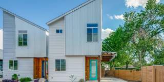 MODERN SOUTHTOWN 2-BEDROOM MODERN SOUTHTOWN 2-BEDROOM Gallery 1