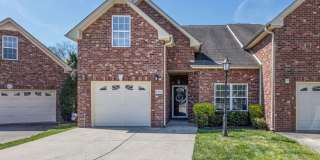 BEAUTIFUL CONDO, WALKING DISTANCE TO MTSU CAMPUS! Gallery 1