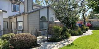 Two-Story 3-Bedroom Condo in Orange Gardens HOA! Two-Story 3-Bedroom Condo in Orange Gardens HOA! Gallery 1