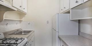 3420 Avenue H Apt 2H Gallery 1