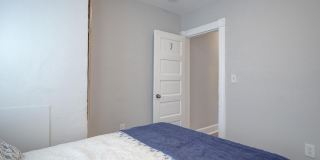 2621 E OLIVER Street Gallery 44