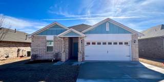 4 Bedroom 2 Bathroom 2 Car Garage Home in Oakdale School District Gallery 3