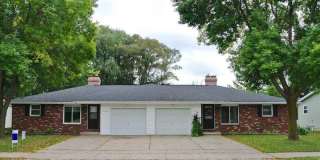 2143 Packerland Drive - 2143 Gallery 1