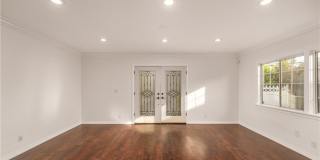 22020 Buena Ventura Gallery 4