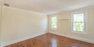 108 Lafayette St Gallery 14