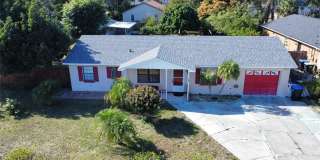 126 N Observatory Drive Gallery 1