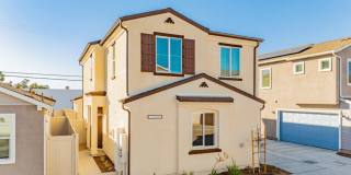 Aspan Square Gallery 20