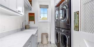 3403 Laurel Avenue Gallery 40