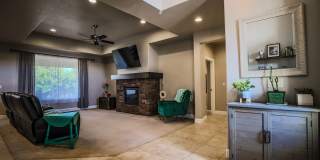 4 Bed, 3 Bath, 3 Car Garage for rent. Small Dog Allowed Gallery 17