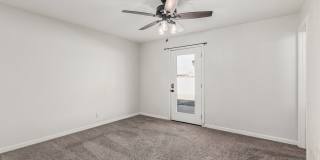 Beautiful 4 Bedroom Home Near Old Town Scottsdale & ASU Gallery 13