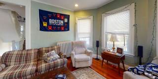 Charming Coolidge Corner Apt w Heat and Hot Water Inc.  Pro Managed Gallery 14