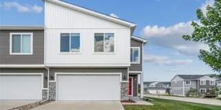 9748 Crowning Dr Gallery 1