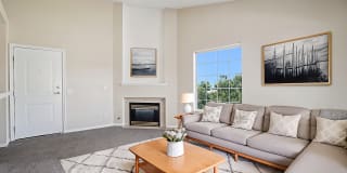 Sterling Pointe Gallery 18