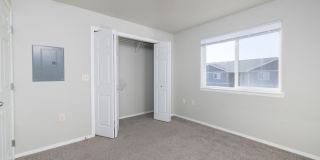 Thelin Center Apartments Gallery 8