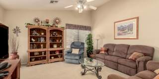 Furnished home in Sun Lakes Oakwood Gallery 10