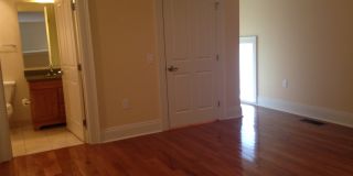 Now Leasing Beautiful Apartments in Downtown Davenport Gallery 8