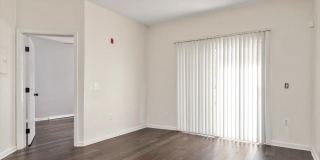 15612 Everglade Ln Gallery 1