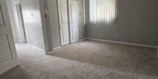 2 Bedroom 1 bath w/laundry and yard 2 Bedroom 1 bath w/laundry and yard Gallery 7