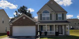 Updated 4 Bed/2.5 Bath in Great Location! Gallery 1