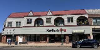 1022 Main Street Gallery 1